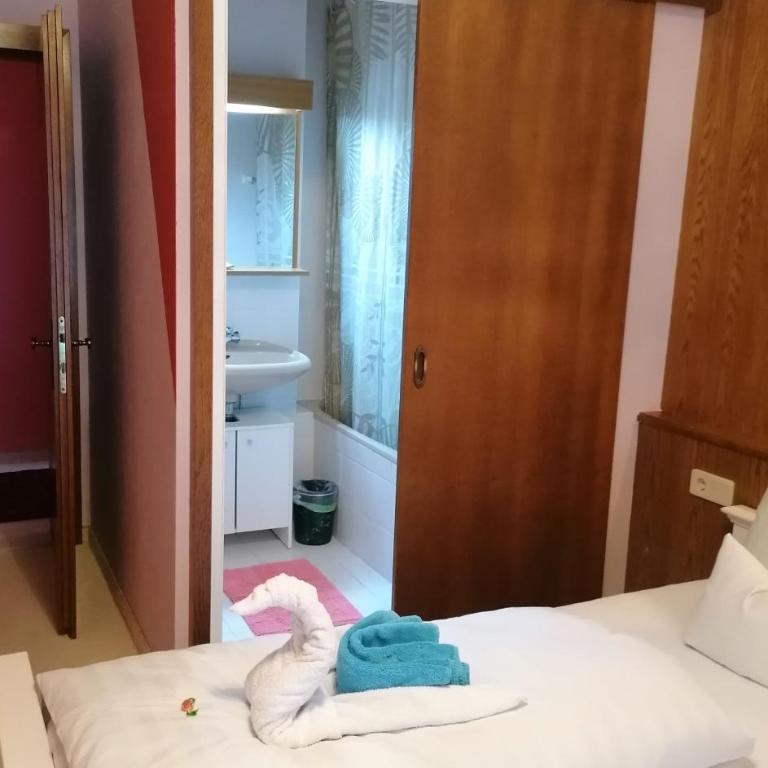 Hotel Vanda - Standard Zweibettzimmer - 5