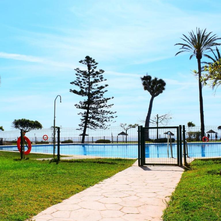 Luminoso estudio en Castillo Santa Clara - Apartamento de 1 dormitorio - 30