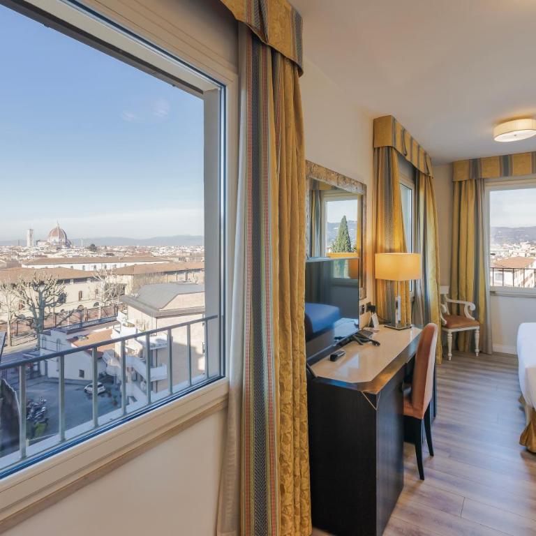 FH55 Grand Hotel Mediterraneo - Junior Suite con Vista Città - 1