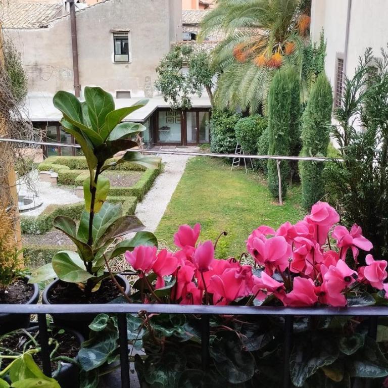 Ottantotto Viterbo - Camera Matrimoniale con Balcone - 13