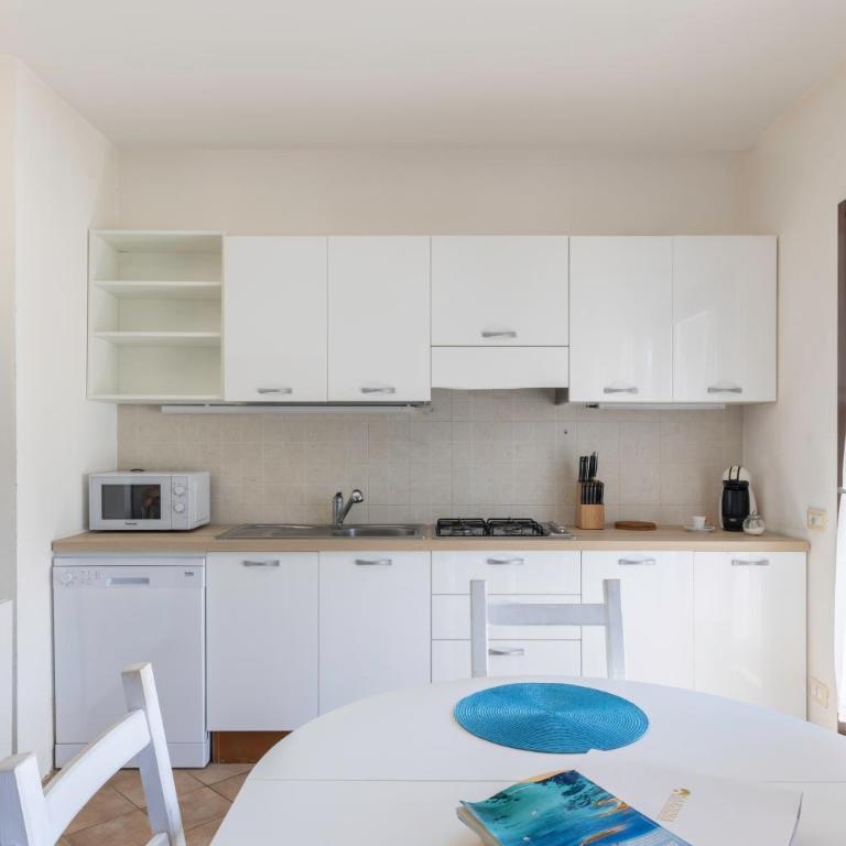 Villa del Moro, FREE WIFI, 300mt from Sinzias' Beach - Casa con 4 camere da letto - 15