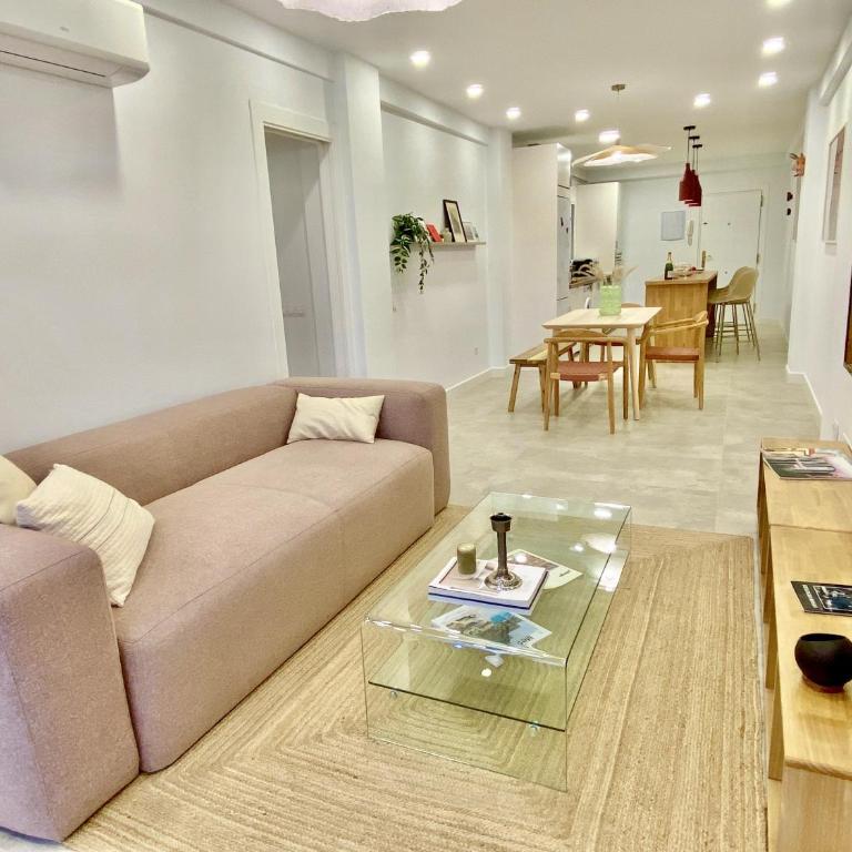 Amplio apartamento en el centro de Málaga - Apartamento de 3 dormitorios - 2