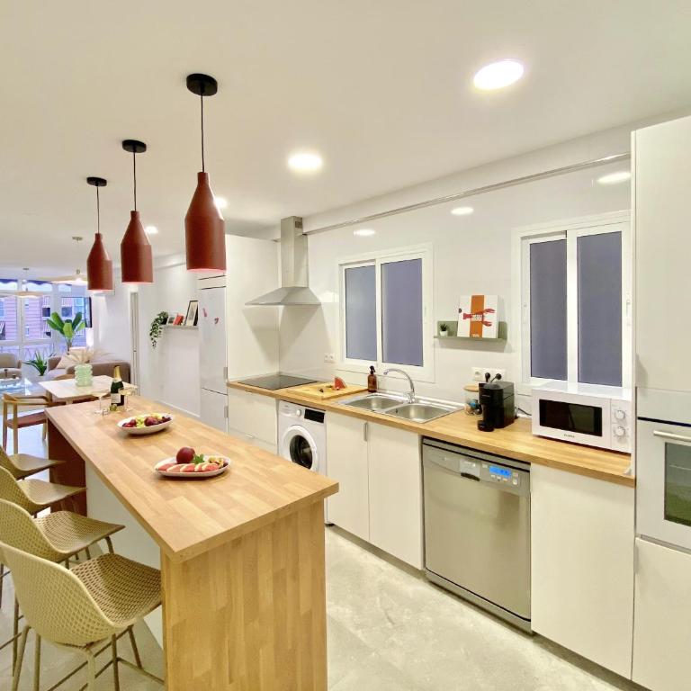 Amplio apartamento en el centro de Málaga - Apartamento de 3 dormitorios - 1