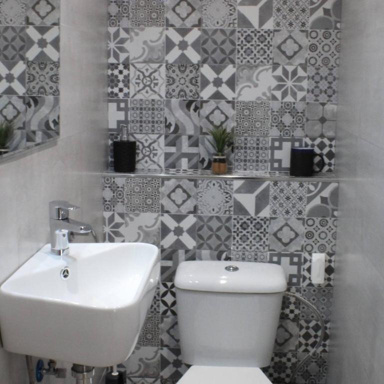 Coqueto y luminoso apartamento de tres dormitorios - Three-Bedroom Apartment - 20
