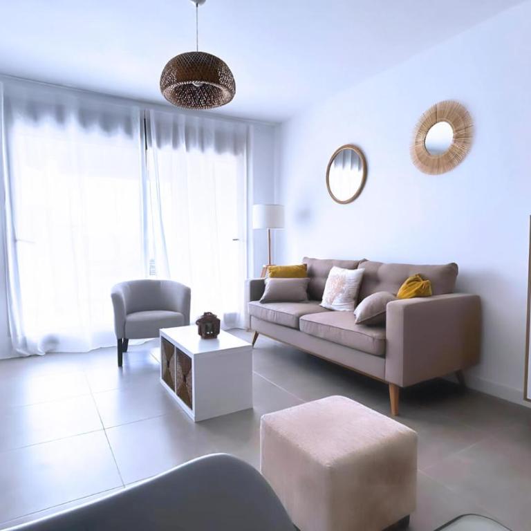 Marinsa Beach Apartamento con Vistas al Mar - Two-Bedroom Apartment - 11