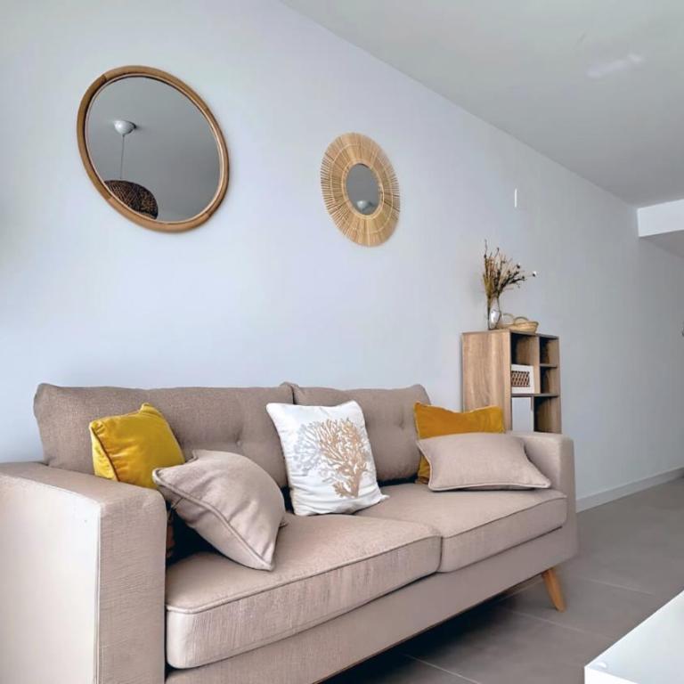 Marinsa Beach Apartamento con Vistas al Mar - Two-Bedroom Apartment - 12
