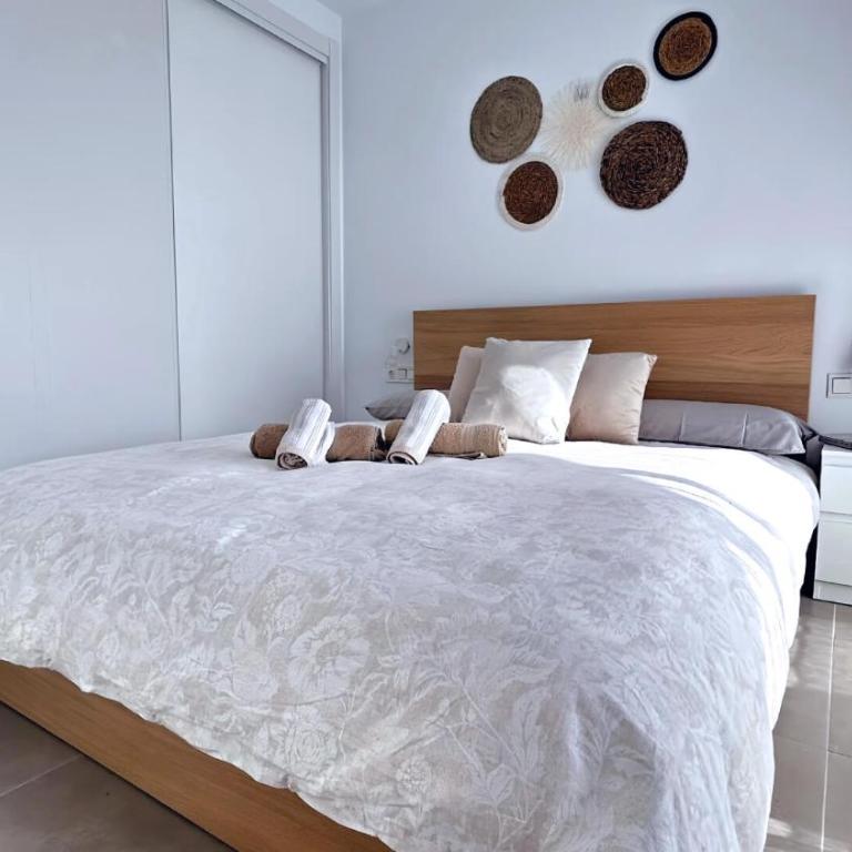 Marinsa Beach Apartamento con Vistas al Mar - Two-Bedroom Apartment - 3