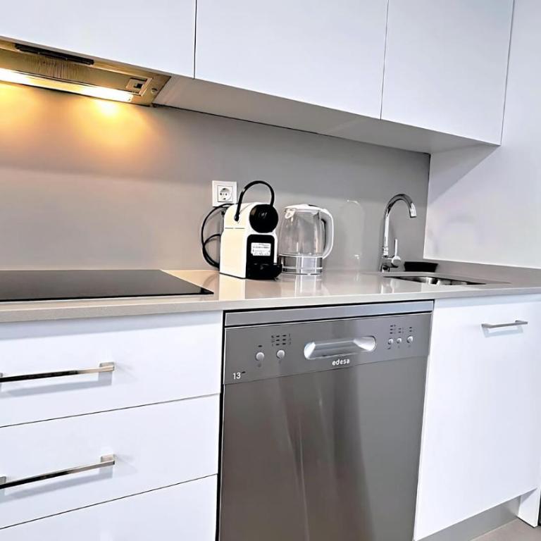 Marinsa Beach Apartamento con Vistas al Mar - Two-Bedroom Apartment - 14