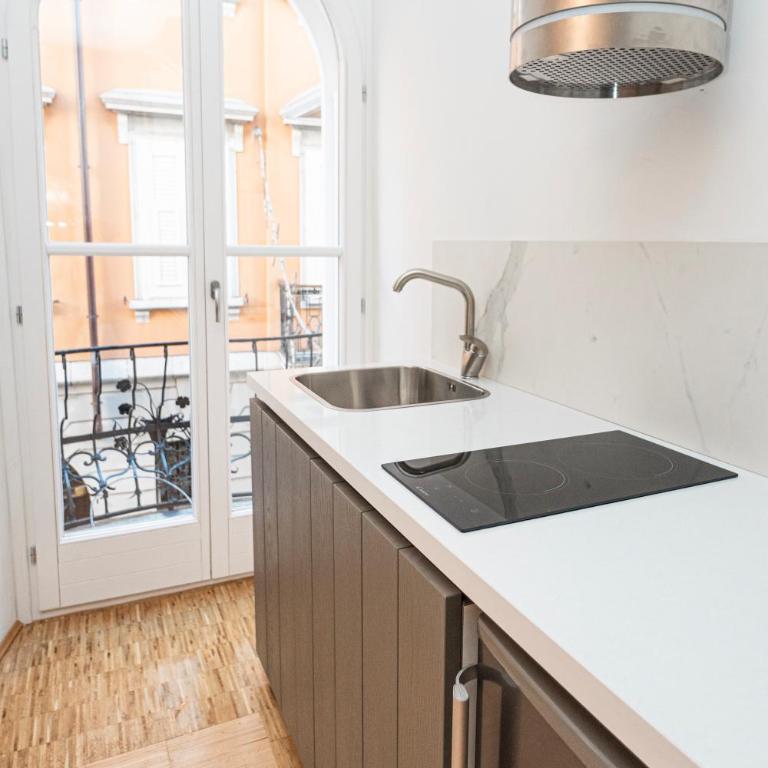Stay Apartments Venezian - Studio with Balcony - 7
