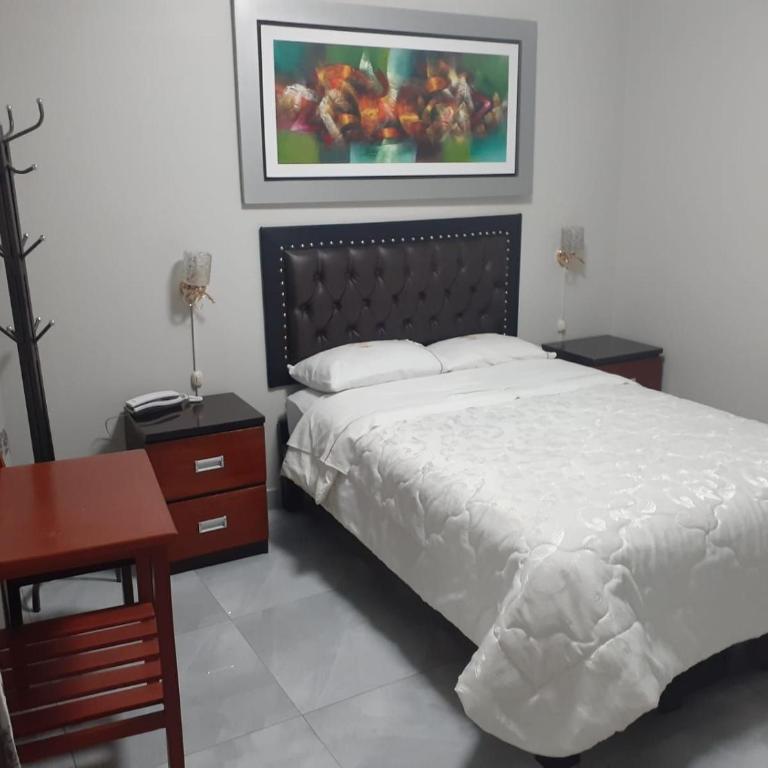 HOTEL REAL PALACE CHURIN - Deluxe Room - 1