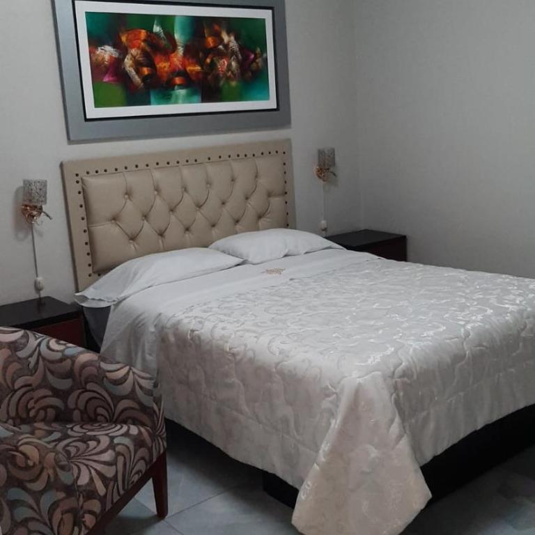 HOTEL REAL PALACE CHURIN - Deluxe Queen Room - 2