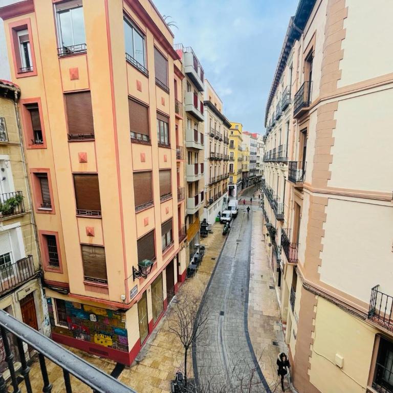 Fabuloso en el corazón de la ciudad y con garaje - Apartamento de 3 dormitorios - 19