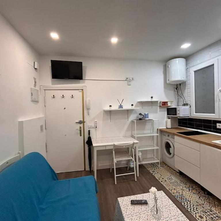 Centrally located flat in Madrid M80.8 - Studio Apartment - 1