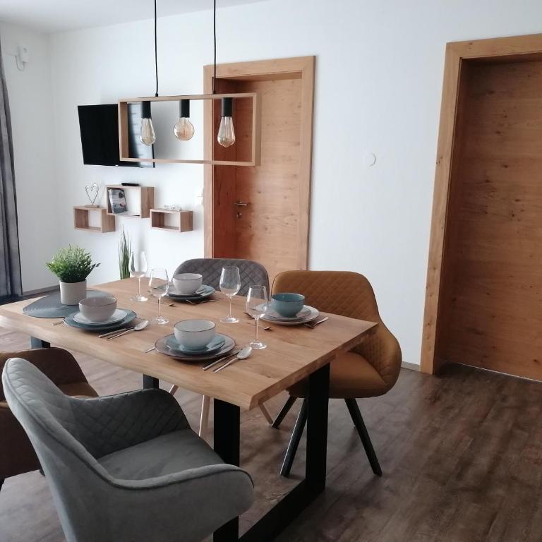 Appartements Kleeblatt - Apartment mit 2 Schlafzimmern - 1