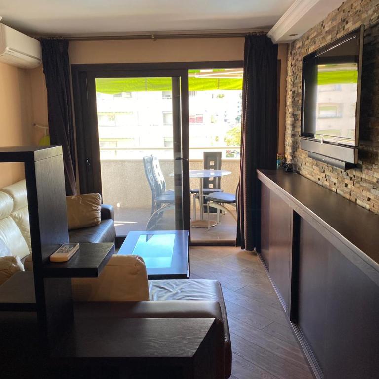 Luxury Suite Salou - Two-Bedroom Apartment - 4