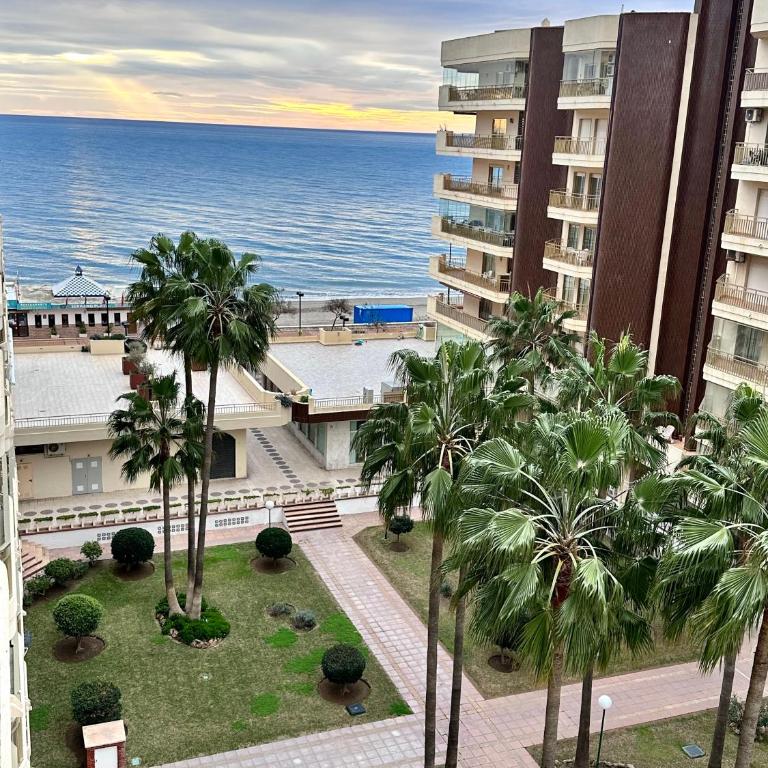 Playa Dona Sofia Bella - Three-Bedroom Apartment - 2