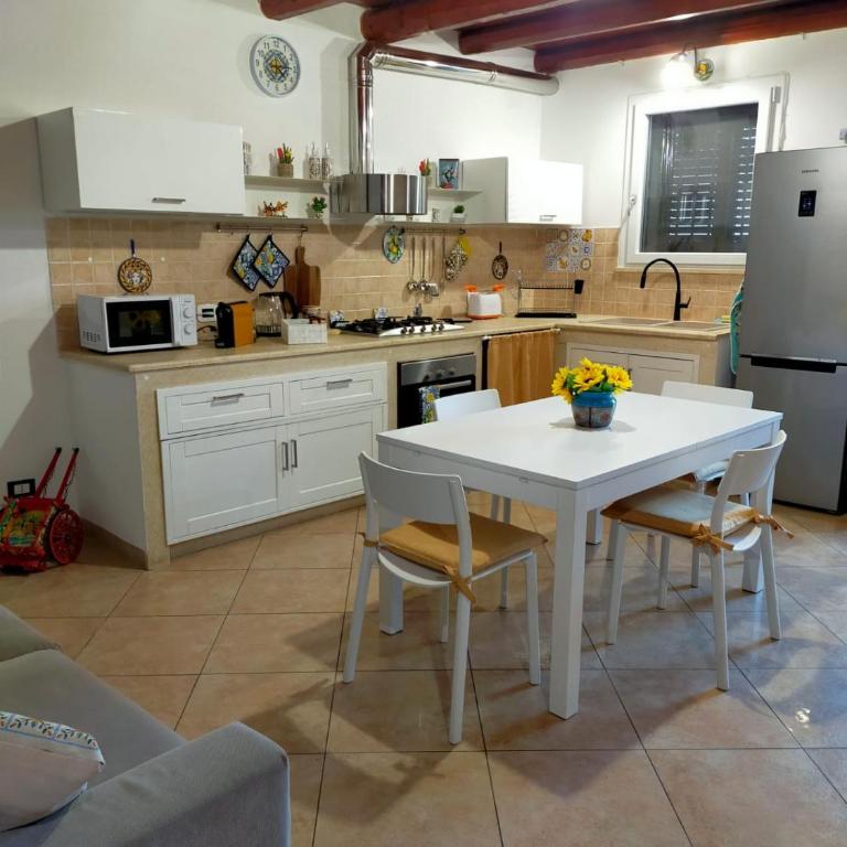 Casetta Matotta, casa vacanze a Mondello - Palermo - Casa de 2 dormitorios - 98