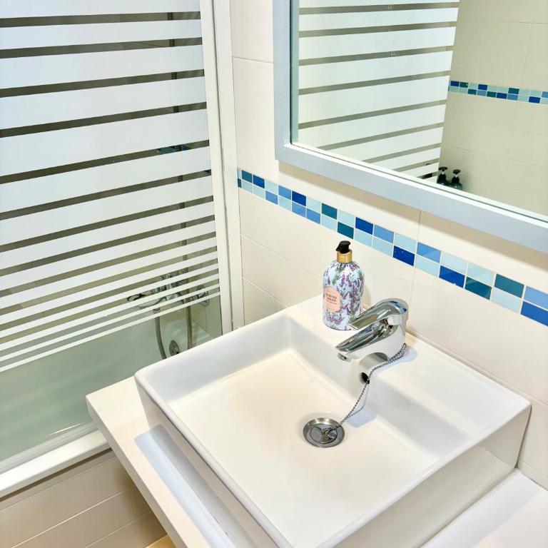 Hoteltype Penthouse 2 Beds, Parking, WIFI & pool Stunning Views - Apartamento de 2 dormitorios - 39