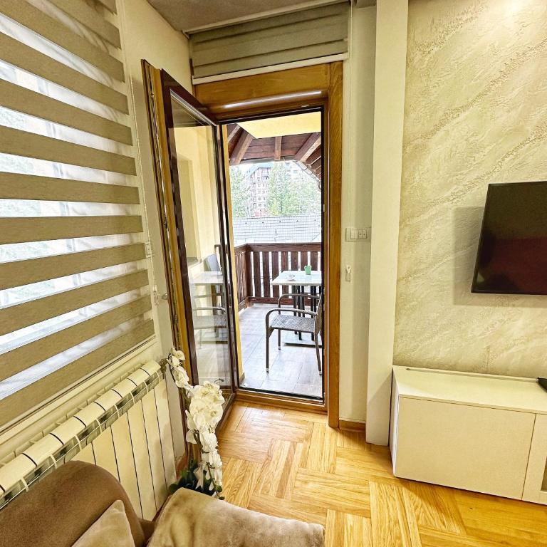 Centar Lux 23d - Apartman sa 1 Spavaćom Sobom - 13