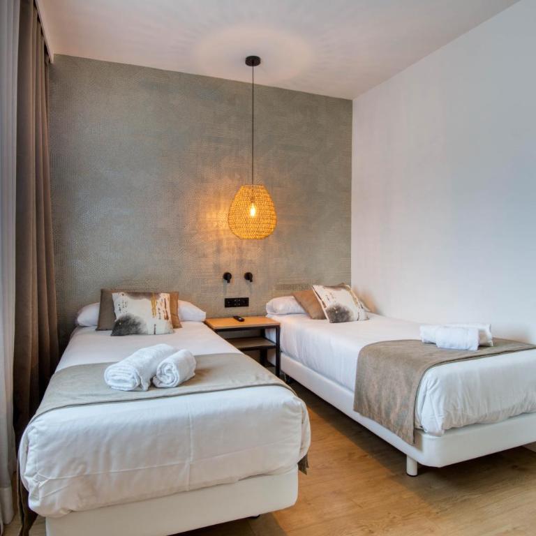 Hotel Costabella - Habitación cuádruple - 6