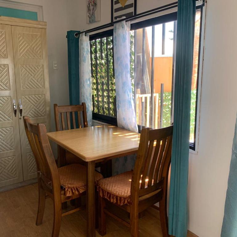 Alojamiento familiar, habitación o departamento - Habitación Familiar - 1