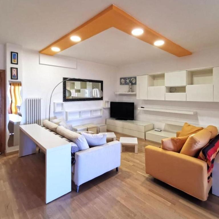Comodo appartamento Casa Razzoli - Casa con 3 Camere da Letto - 20