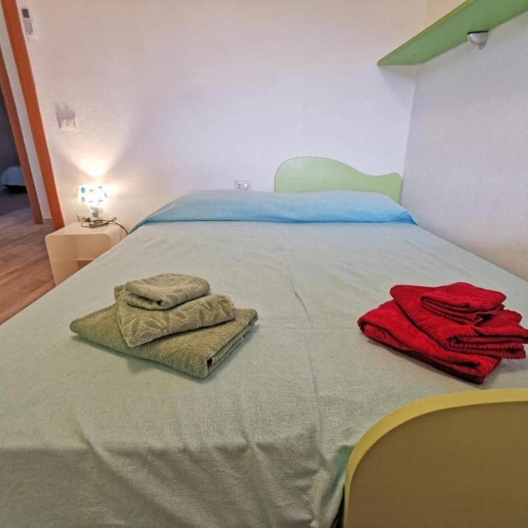 Comodo appartamento Casa Razzoli - Casa con 3 Camere da Letto - 50