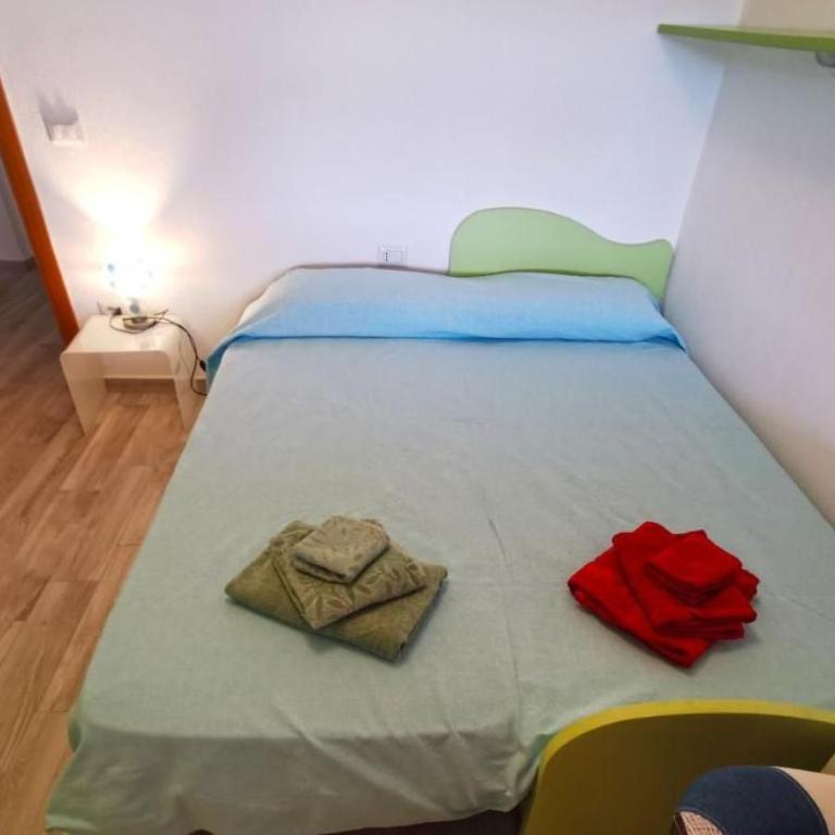 Comodo appartamento Casa Razzoli - Casa con 3 Camere da Letto - 54