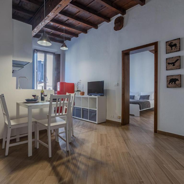 GuestHost - Nel Centro Storico Lovely Apartment - One-Bedroom Apartment - 5