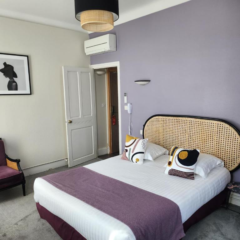 Hôtel Les Nations The Originals Boutique VICHY - Chambre Double Supérieure - 6