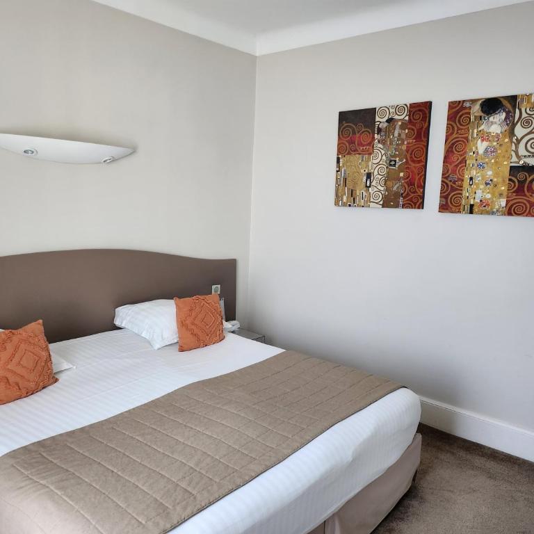 Hôtel Les Nations The Originals Boutique VICHY - Chambre Double ou Lits Jumeaux Confort - 16