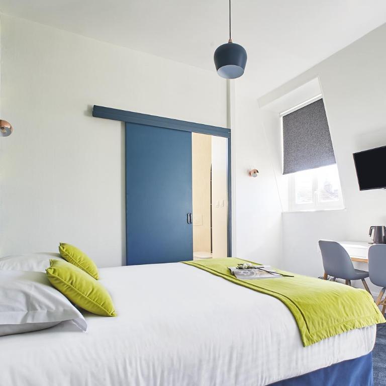 Hôtel Les Nations The Originals Boutique VICHY - Chambre Double Classique - 9