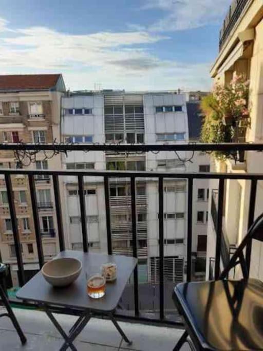 2 pièces lumineux quartier animé - Appartamento con 1 Camera da Letto - 8