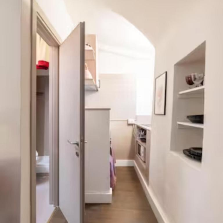 The Burgundy Nest Apartment Campo de' Fiori - Appartamento con 1 Camera da Letto - 10
