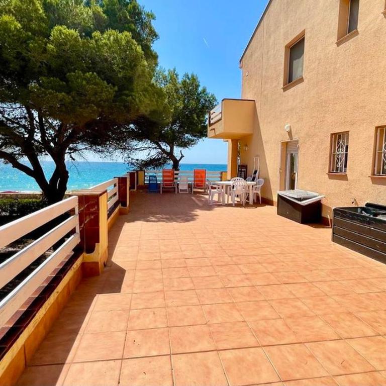 MEDDAYS APARTAMENTO GUARDAMAR FRONTAL AL MAR - Apartamento de 2 dormitorios - 1