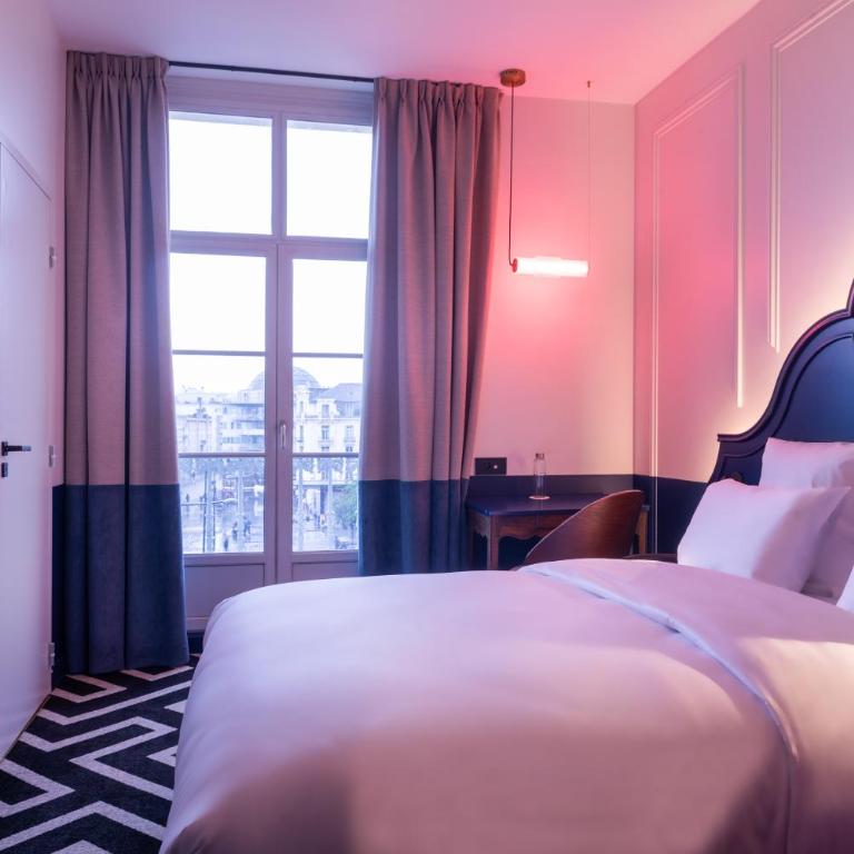 LABE Hôtel Tours Centre Gare - Chambre Double Supérieure - 2