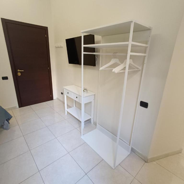Residenza GeRi - Suite and Home Napoli Centro - Camera Matrimoniale Deluxe con Balcone - 40