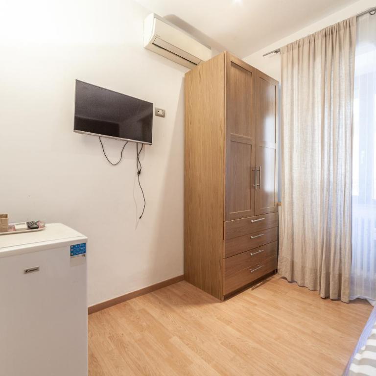 Ubaldi Luxury Rooms - Camera Matrimoniale Standard - 4