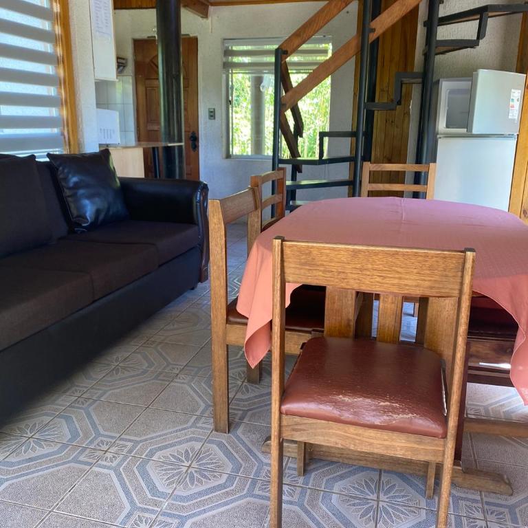 Cabañas y Camping Playa Hermosa - Casa Unifamiliar de 3 dormitorios - 5