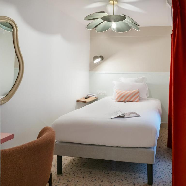 Trendy Canettes Hotel - Standard Single Room with Shower - 1