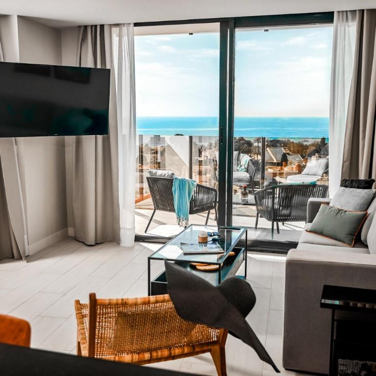 HO By Olivencia Aguadulce - Apartamento Superior con terraza y vistas - 2