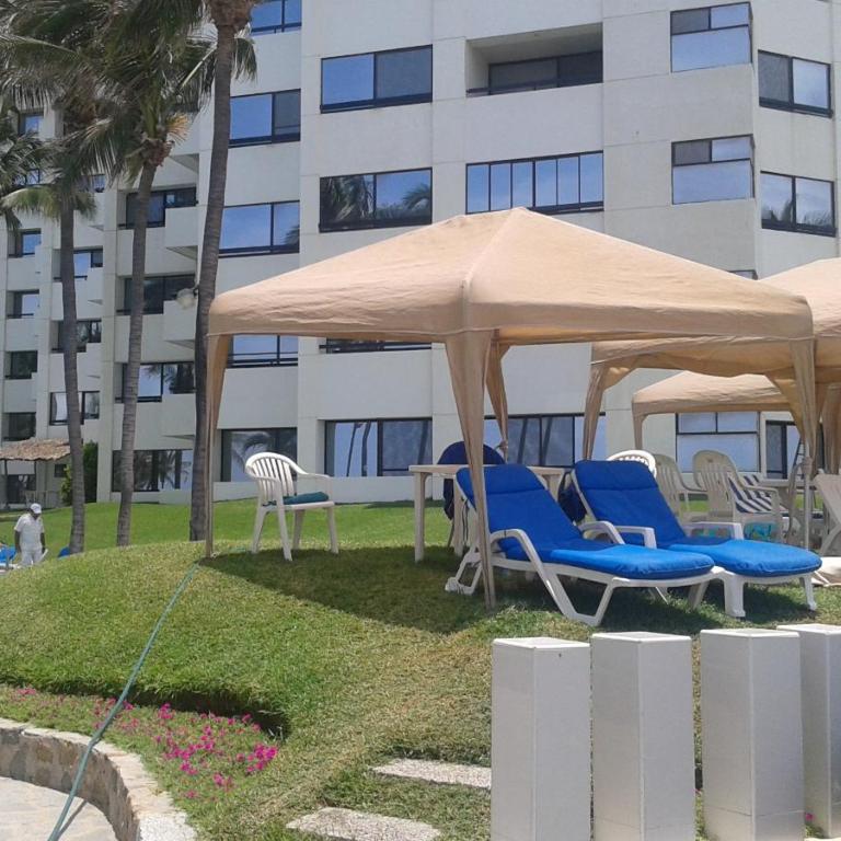 Mayan Vidanta departamento 2 recámaras 2 baños SERVICIO DE PLAYA - Apartment mit Meerblick - 12