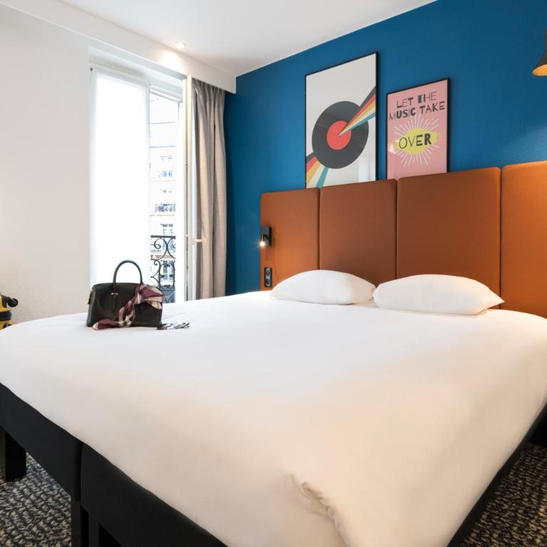 ibis Paris Gare du Nord TGV - Chambre Standard avec 1 Lit Double et 1 Lit Simple - 7
