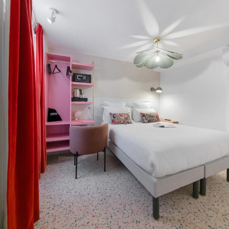 Trendy Canettes Hotel - Classic Double Room - 2