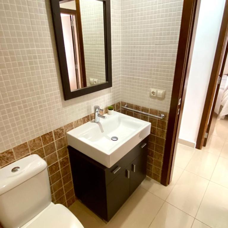 Apartamentos Carlton VyB - Apartamento de 2 dormitorios (4 adultos) - 10