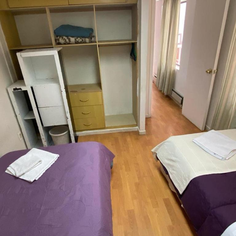 Karol Hostal - Habitación Compartida Mixta - 4 camas - 4