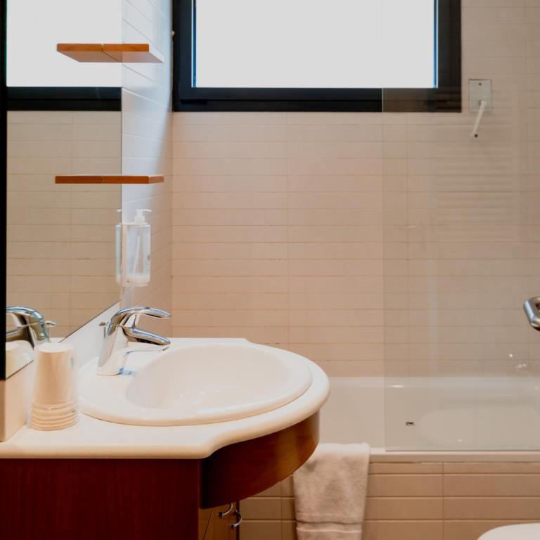 Pierre & Vacances La Merceria - Two-Bedroom Apartment - 4