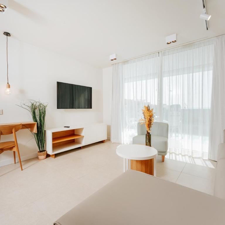 Caleta Suites Tenerife - Two-Bedroom Apartment High Floor Mountain View - 16
