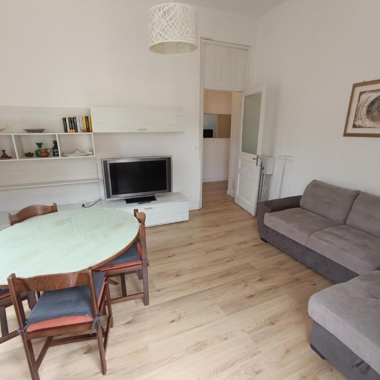 Sanremo center - One-Bedroom Standard Apartment - 4