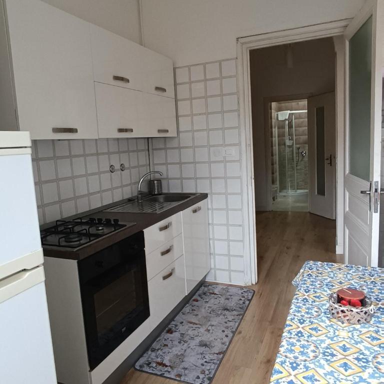 Sanremo center - One-Bedroom Standard Apartment - 16